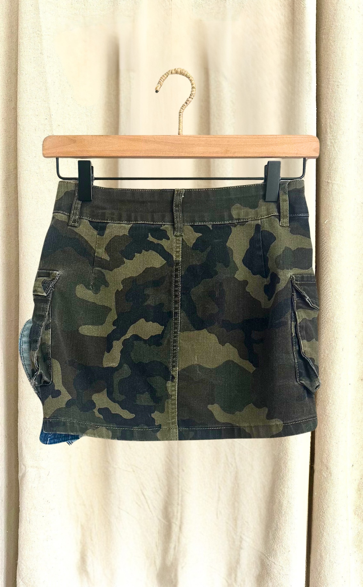lark & wolfy custom camo mini